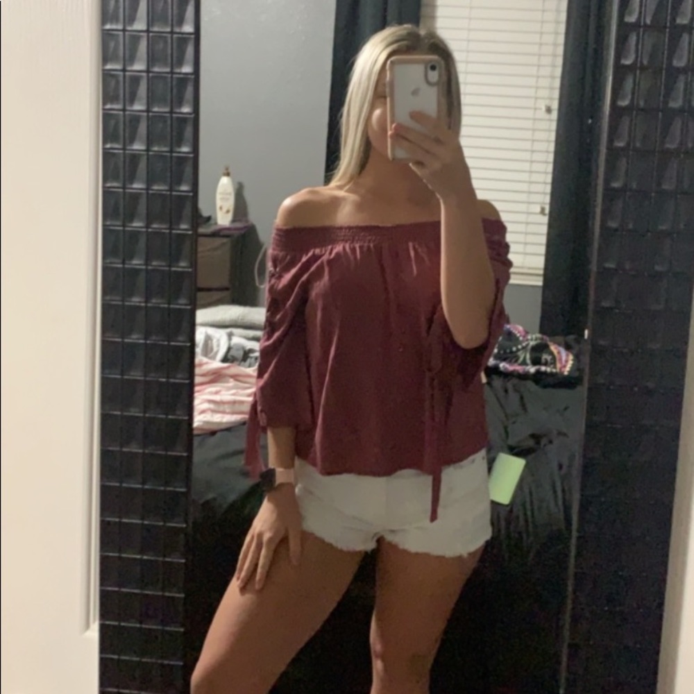Adorable off the shoulder top